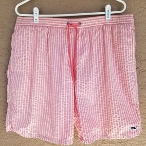 Vineyard Vines Men’s Swim Trunks - Large